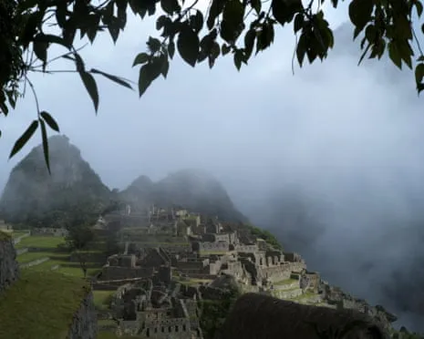 Boulders blocking Railway Lines Leave Nearly 1,000 Tourists near Machu Picchu